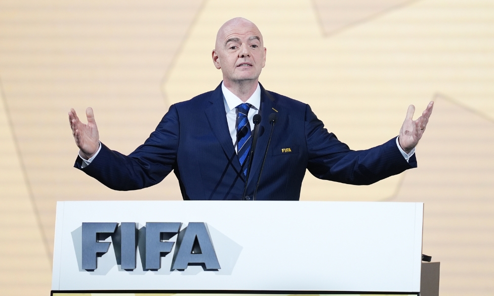 使王曼昱更 使王曼昱更